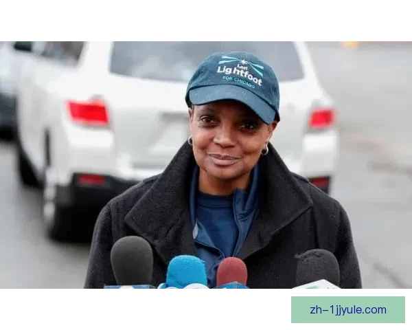 高芙偷师阿卡称川普黑人女更难