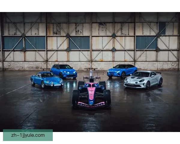 阿尔派因发布A526蓝粉涂装 阿尔派因发布A526蓝粉涂装