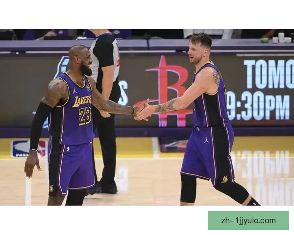 东契奇:詹姆斯回归助力球队进步 东契奇:詹姆斯回归助力球队进步